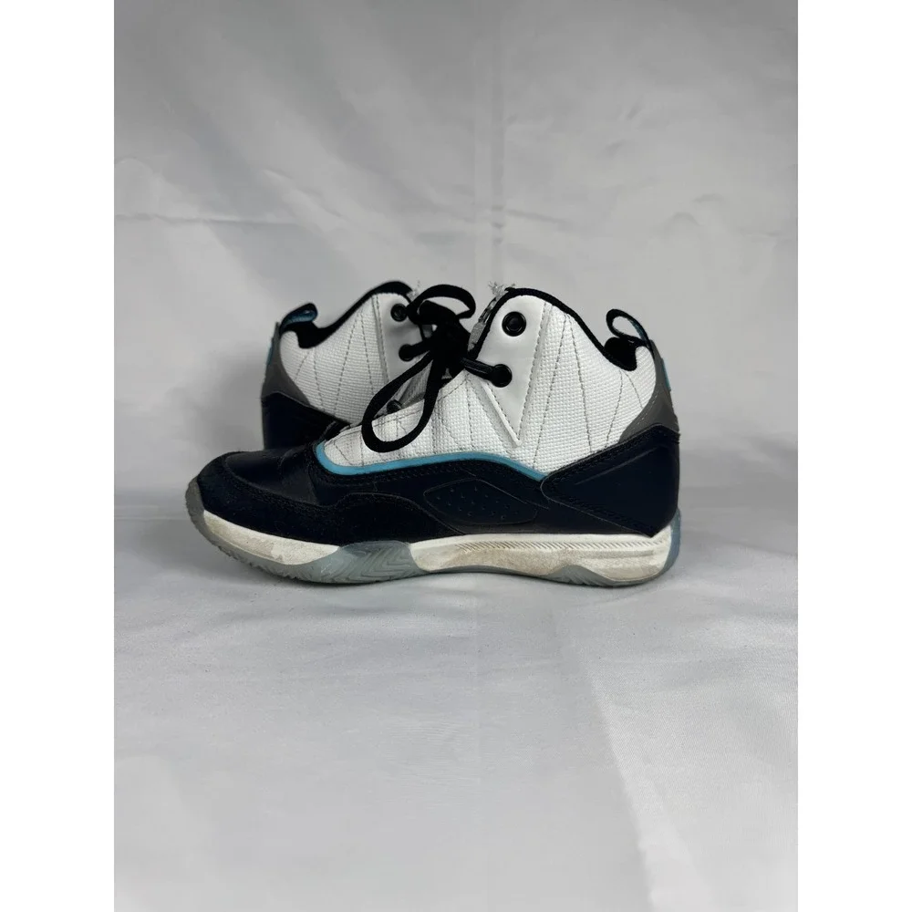 And1 youth us